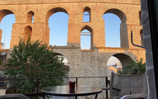 Lovely 2-bed House in Kavala