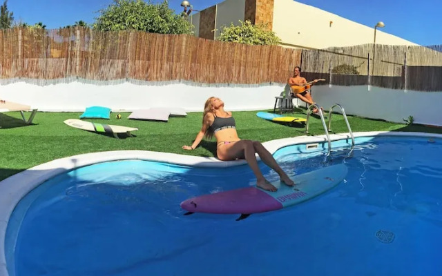 Bhavana Surf House - Hostel