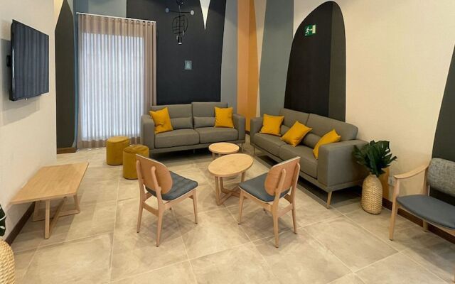 Livensa Living Studios Malaga Feria