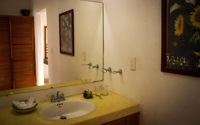 Suites & Hotel Punta Esmeralda