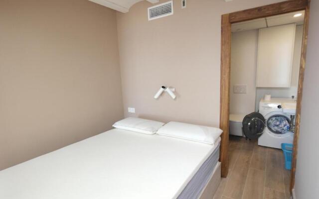 AR28-2, Bonito apartamento en primera línea