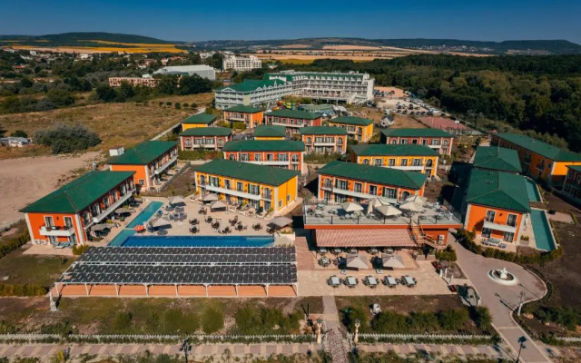 Therma ECO Village