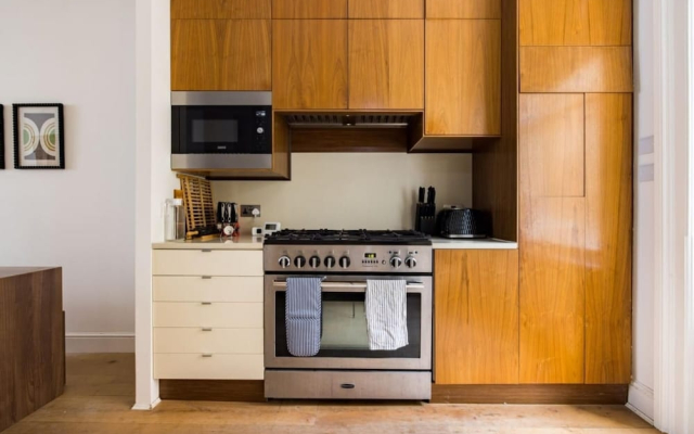 The London Hideout - Glamorous 2bdr Flat With Garden