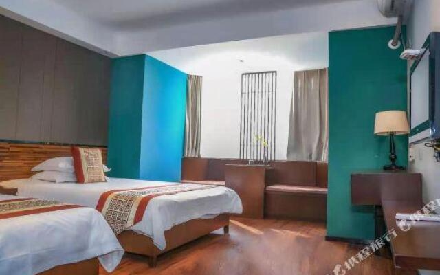 Ruiyang Hotel