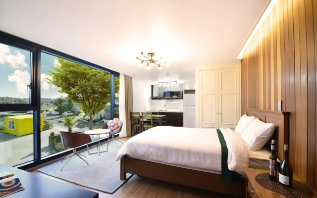 Jeju la Cour Pension