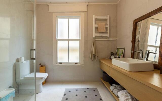 Renovated apartment at the heart of Istanbul with huge terrace