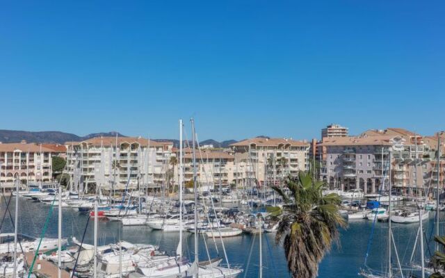 Villa LOpen Fréjus 38511