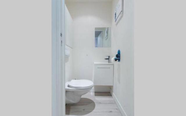 Great Flat in the Old Town Up To 4