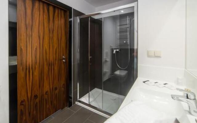 Prywatny Apartament w Hotelu DIUNE