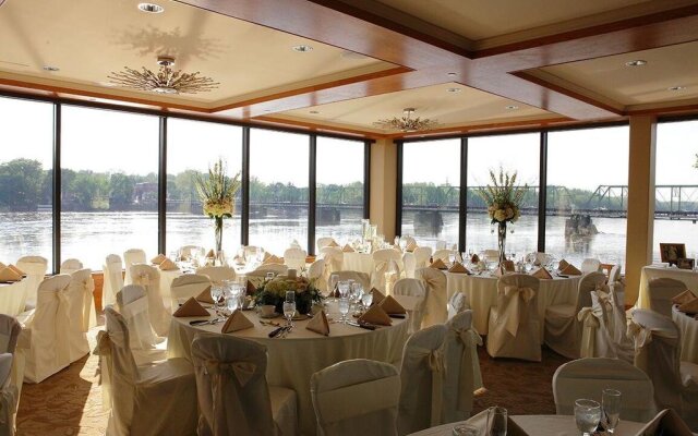 Lambertville Station Restaurant and Inn