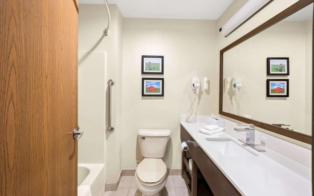 Comfort Inn