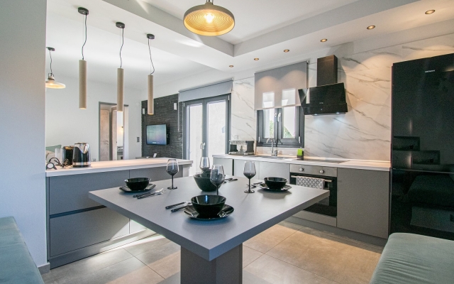 TheaSea Luxury Suites -  Villa Suite