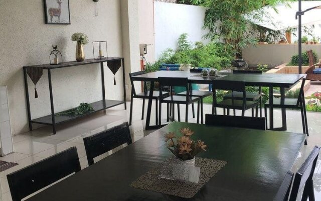Sunshine Guesthouse