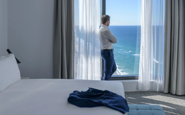 Meriton Suites Surfers Paradise