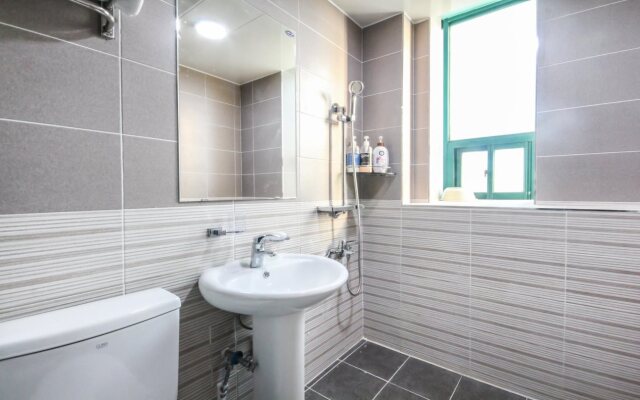 Goodstay Alps Motel