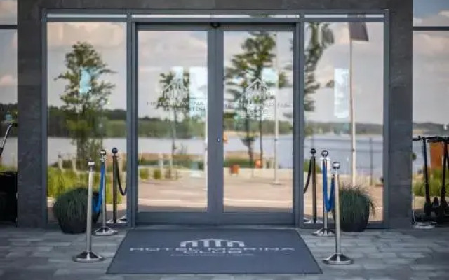 Hotel Marina Club