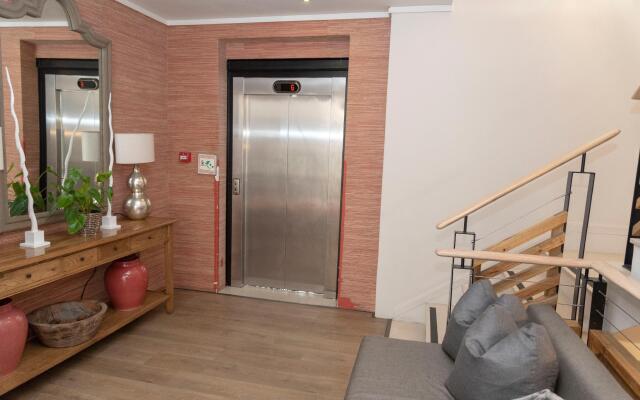The Gallery Apartments
