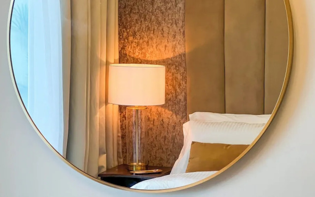 1612 Damac Reva Residences