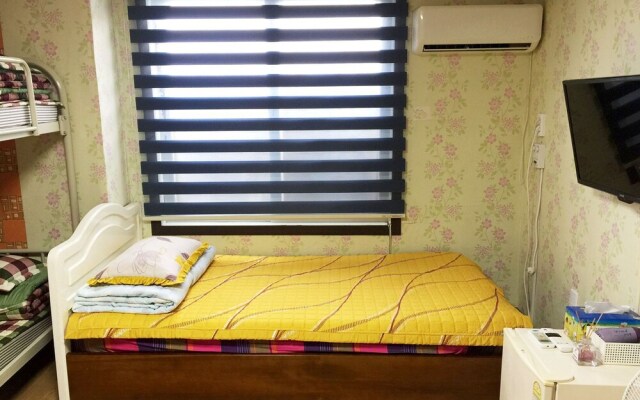 Green Guesthouse