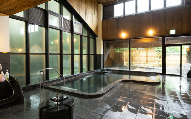 Nakatsukeikoku Yunomori