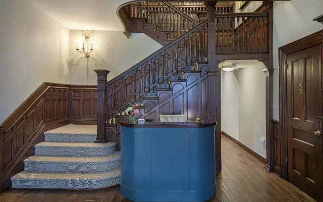 West Lane Inn