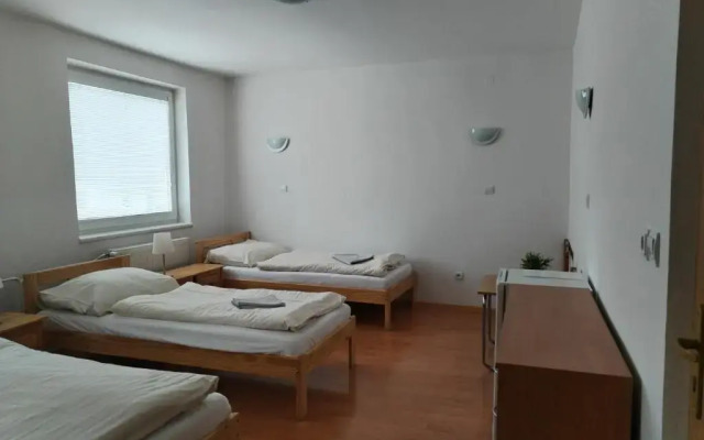 Turistická ubytovňa