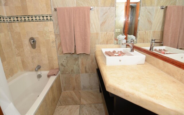 2 BR 2 BathR Rinconada Del Sol