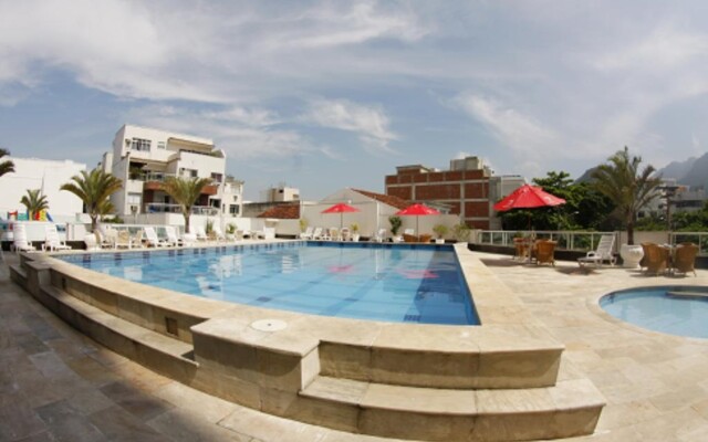 Royalty Barra Hotel