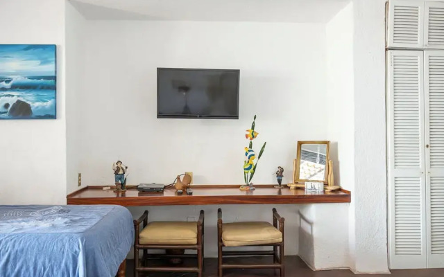 Flat with Unbeatable Views & 2 Bedrooms