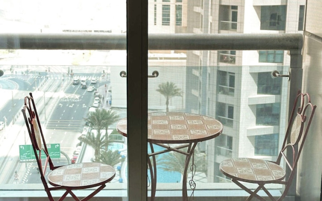2BR Luxury Apartment Sea View