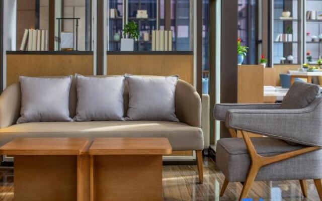 Zhejiang Cloud Mountain Deefly Hotel