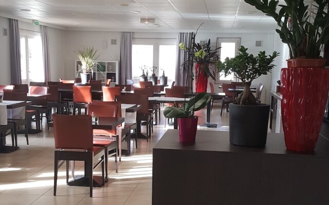 Hôtel Kyriad Besancon - Ecole Valentin