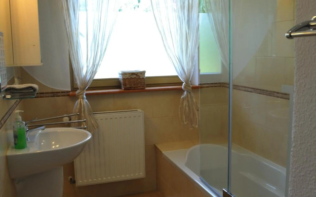 Tyrolska Zagroda - CO2 Neutral - 50m2