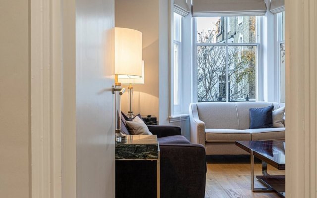 Elegant 1-bed flat at the heart of Kensington