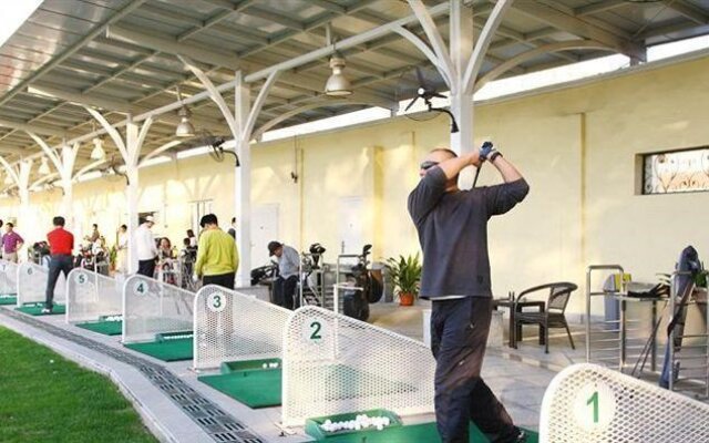 Tianjin Warner International Golf Club