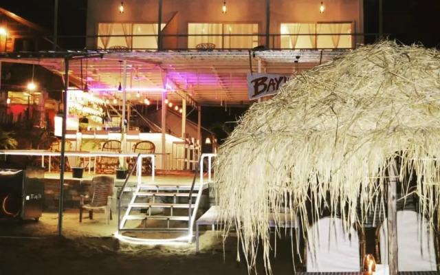 Funtastic Beach Huts Patnem