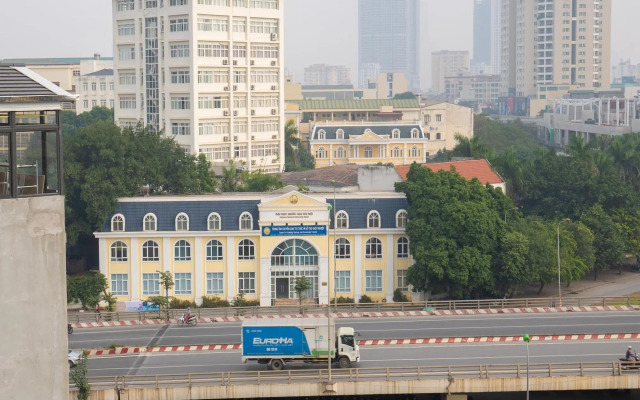 Khach san Phuong Dong