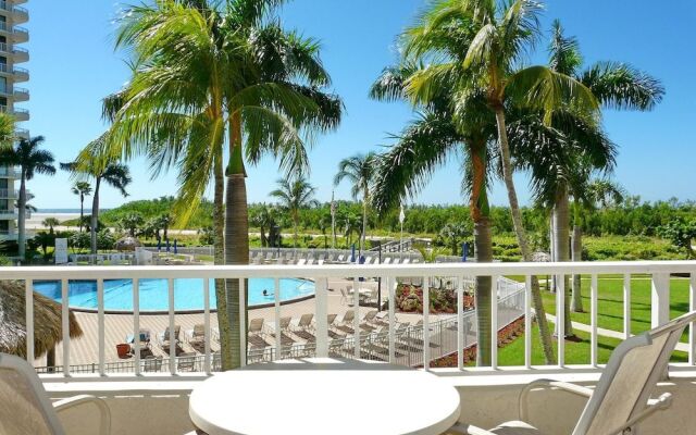 Ideal Beachfront Condo With Pool and two Balconies