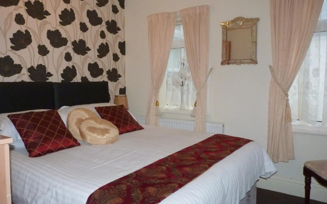 Cadeby Lodge