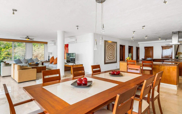 HOLT Grand Miramar Residences