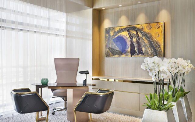 AlRayyan Hotel Doha Curio Col