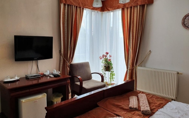 Hotel Oko