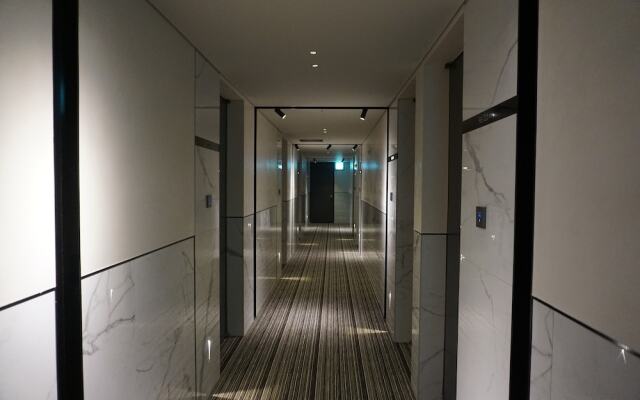 Yeoubi Hotel