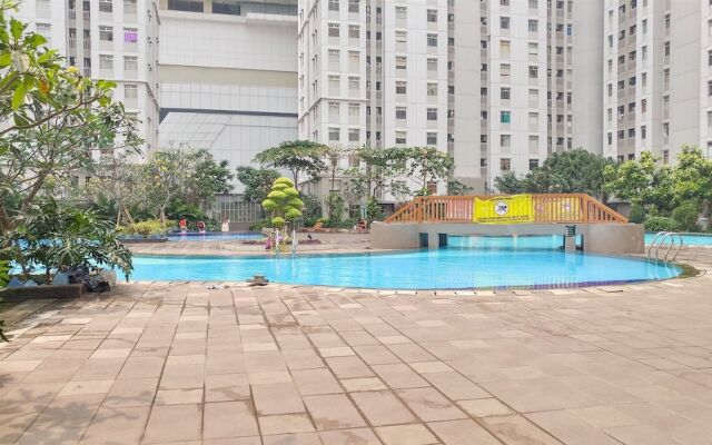 Cozy Living And Tidy 2Br Green Bay Pluit Apartment