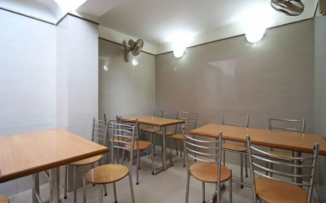 OYO 5855 Hotel Neelkanth