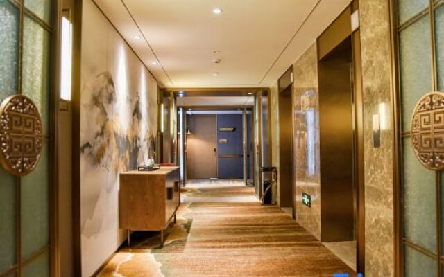 Rongrong Jinke Hotel