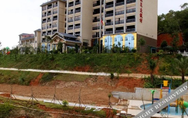 Shuimei Hot Spring Resort (Huidong Andun Hot Spring)