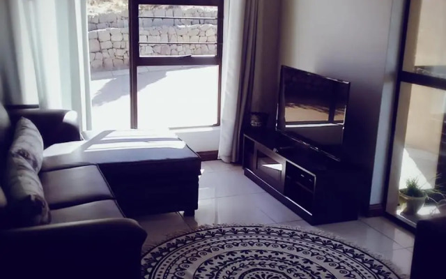 8 Sleeper Villa and 4 Sleeper Flatlet