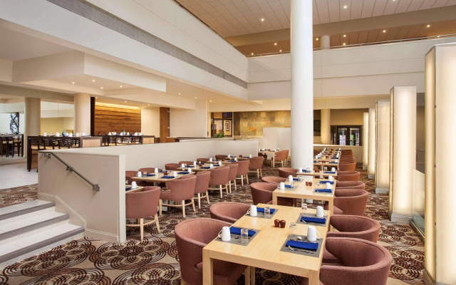 Sheraton Philadelphia Downtown