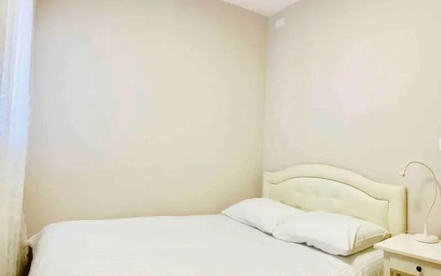 Royal Apartments , Blvd Nitza 8